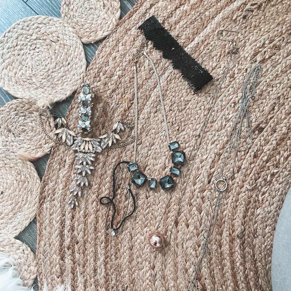 Lot of necklace and bracelet 7 pièces❤️